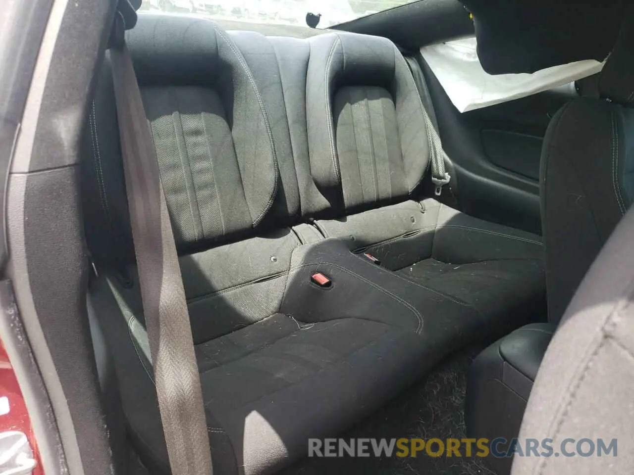 10 Photograph of a damaged car 1FA6P8TH5K5177919 FORD ALL Models 2019