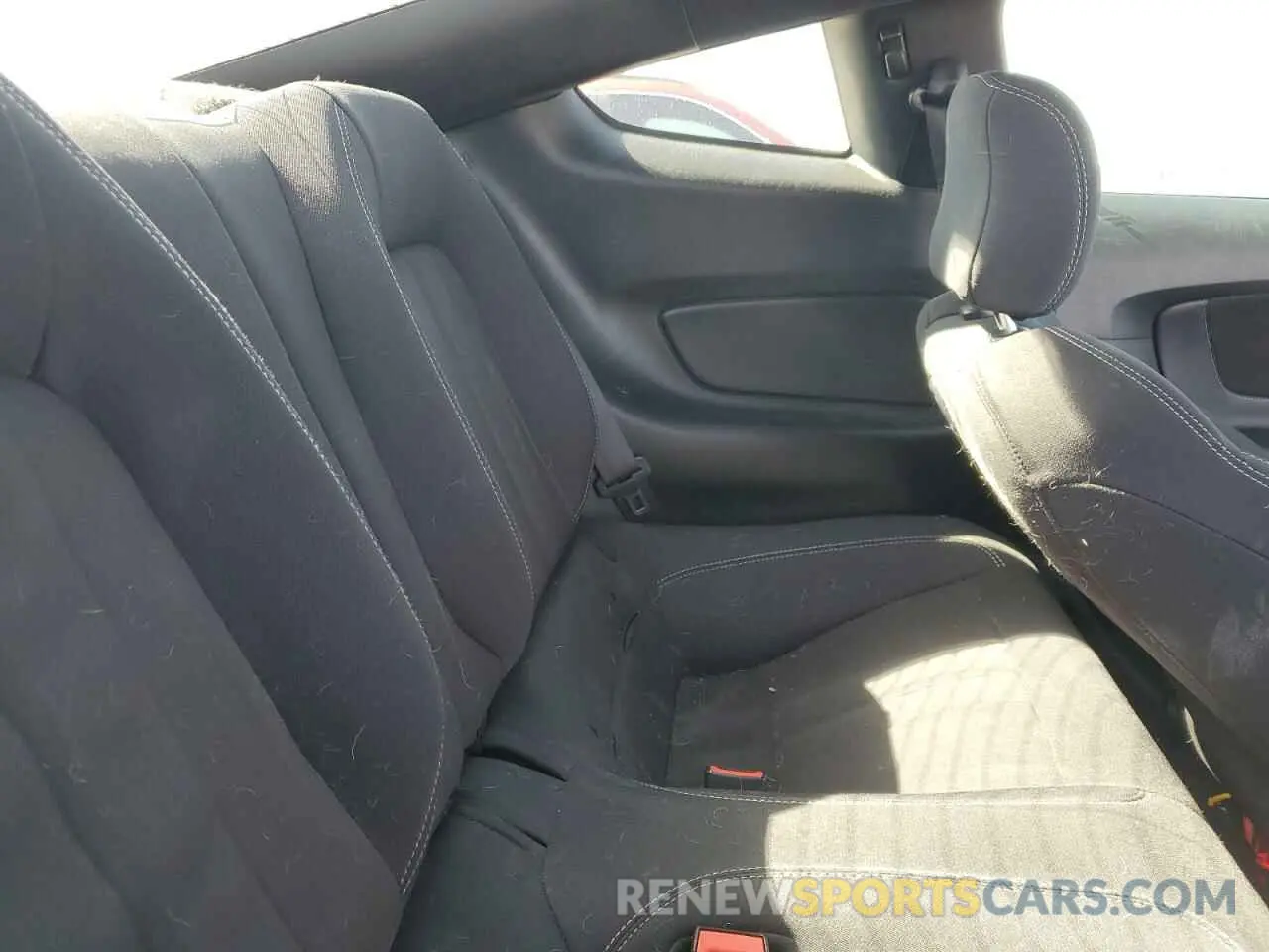 10 Photograph of a damaged car 1FA6P8TH5K5204262 FORD ALL Models 2019