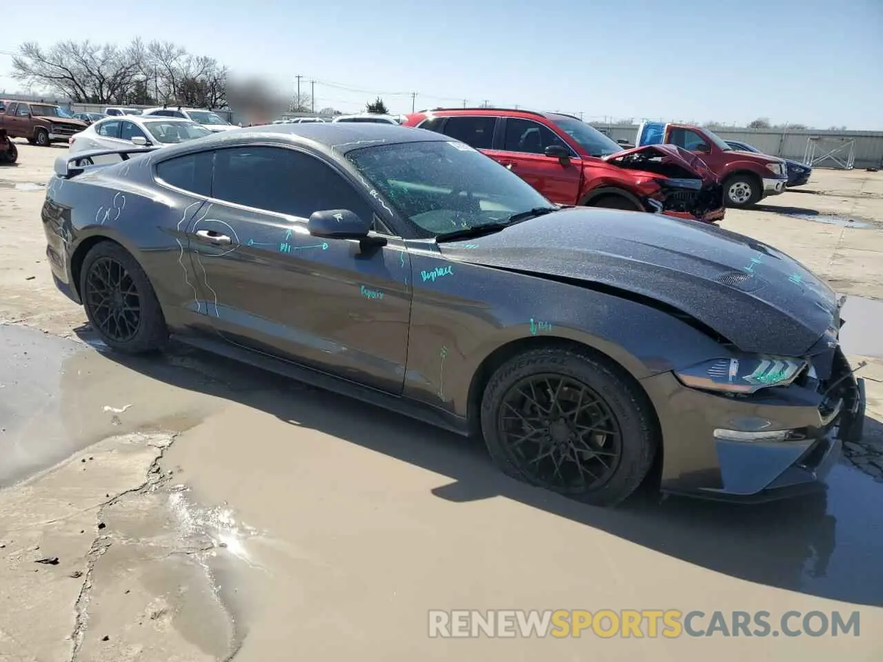 4 Photograph of a damaged car 1FA6P8TH5K5204262 FORD ALL Models 2019