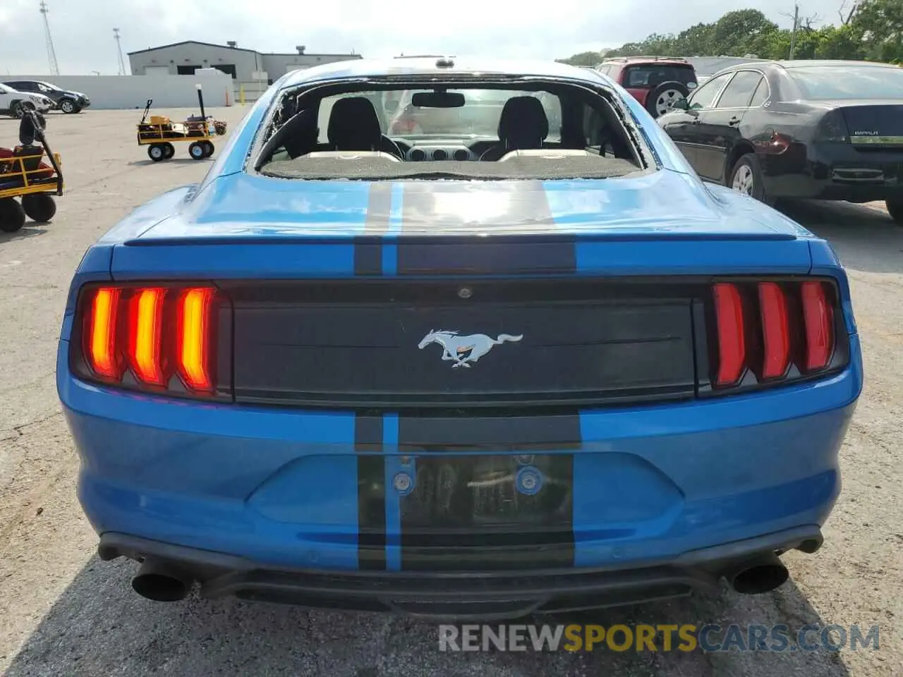 6 Photograph of a damaged car 1FA6P8TH6K5124372 FORD ALL Models 2019