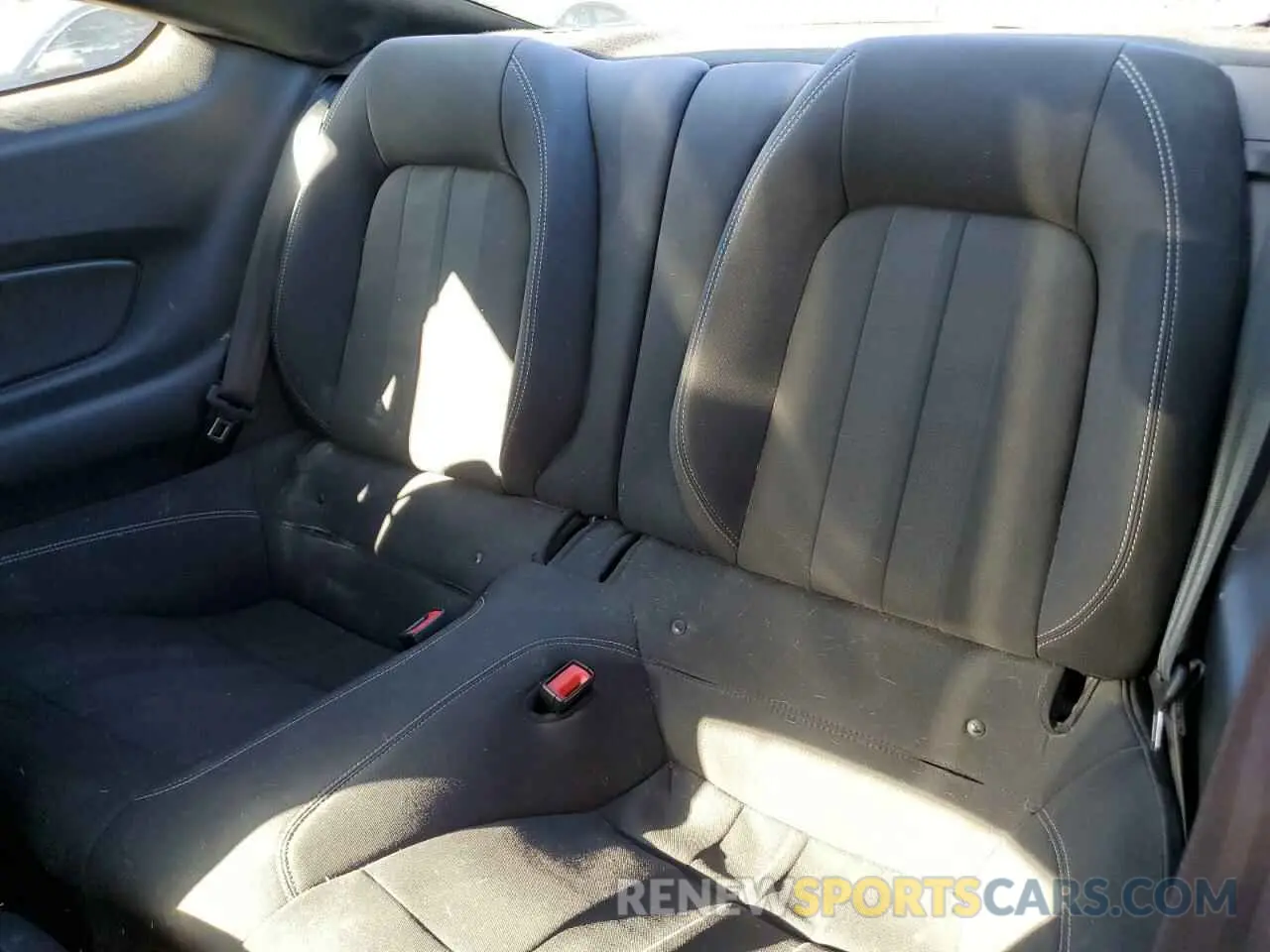 11 Photograph of a damaged car 1FA6P8TH6K5182630 FORD ALL Models 2019