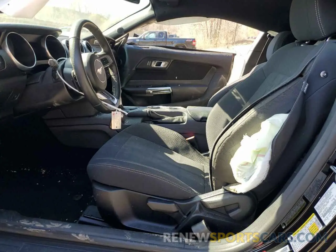 7 Photograph of a damaged car 1FA6P8TH6K5198830 FORD ALL Models 2019