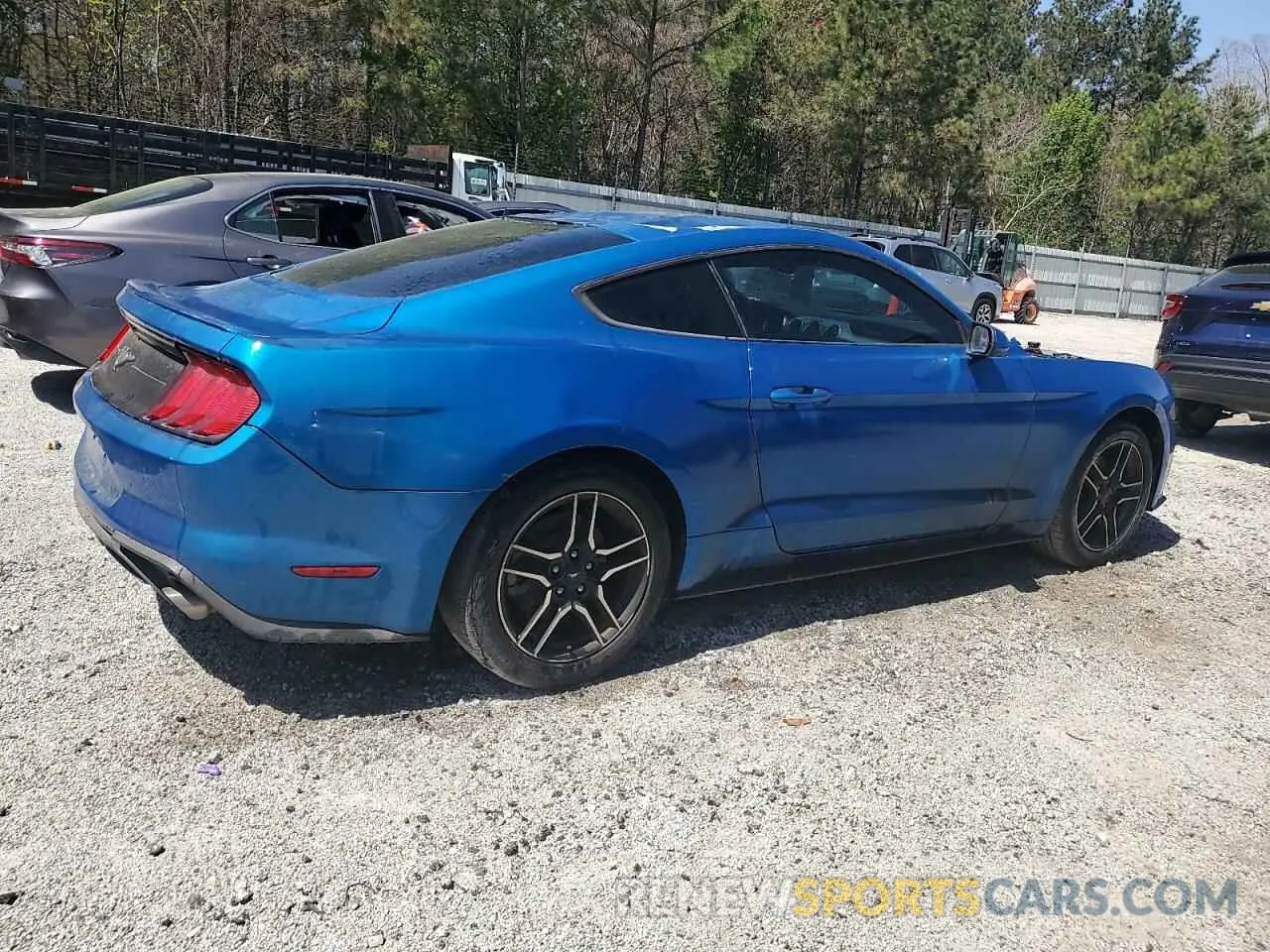 3 Photograph of a damaged car 1FA6P8TH7K5135266 FORD ALL Models 2019