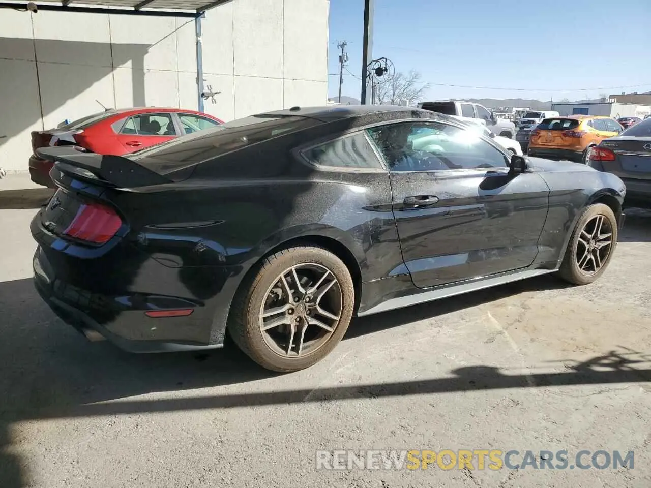 3 Photograph of a damaged car 1FA6P8TH8K5115091 FORD ALL Models 2019