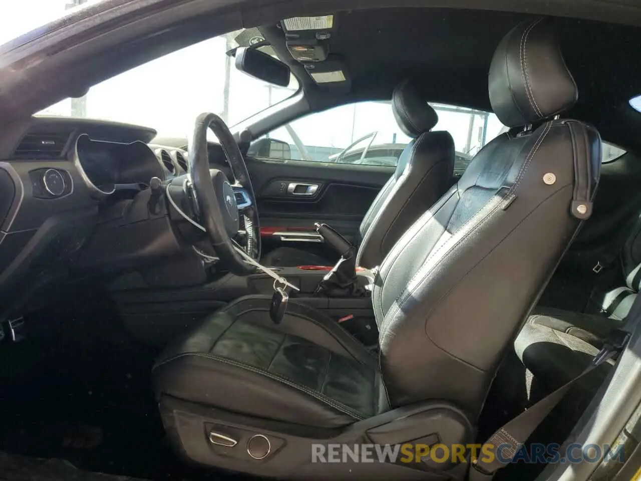 7 Photograph of a damaged car 1FA6P8TH8K5115091 FORD ALL Models 2019