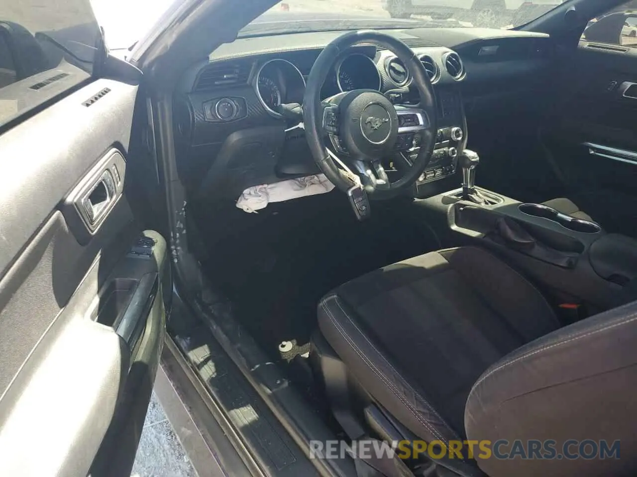 8 Photograph of a damaged car 1FA6P8TH9K5141991 FORD ALL Models 2019