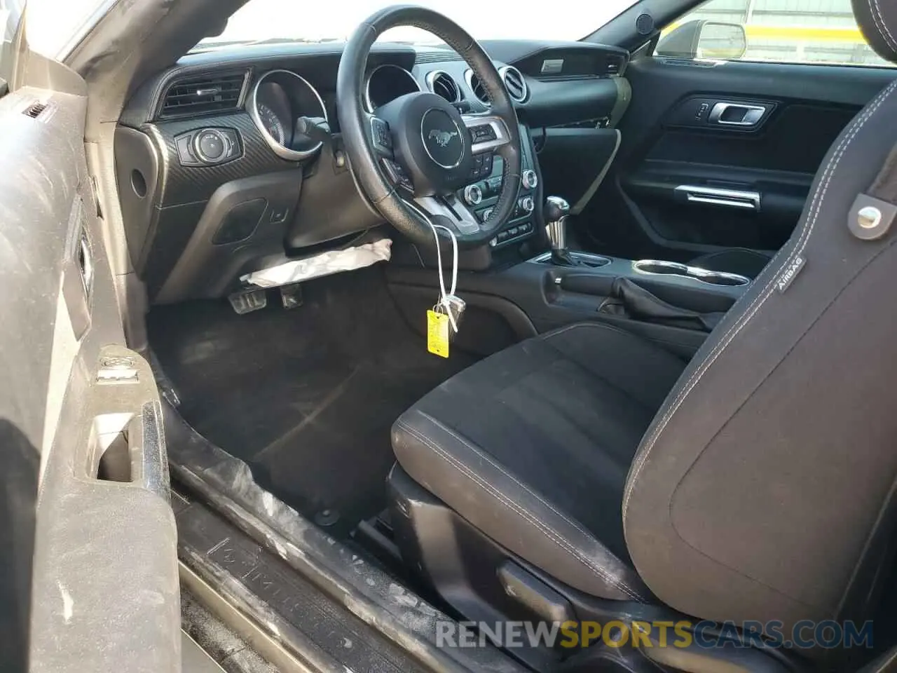 8 Photograph of a damaged car 1FA6P8TH9K5187501 FORD ALL Models 2019