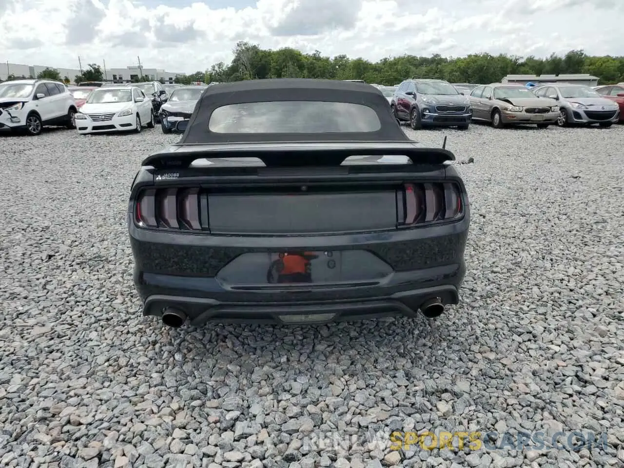 6 Photograph of a damaged car 1FATP8UH1K5162139 FORD ALL Models 2019