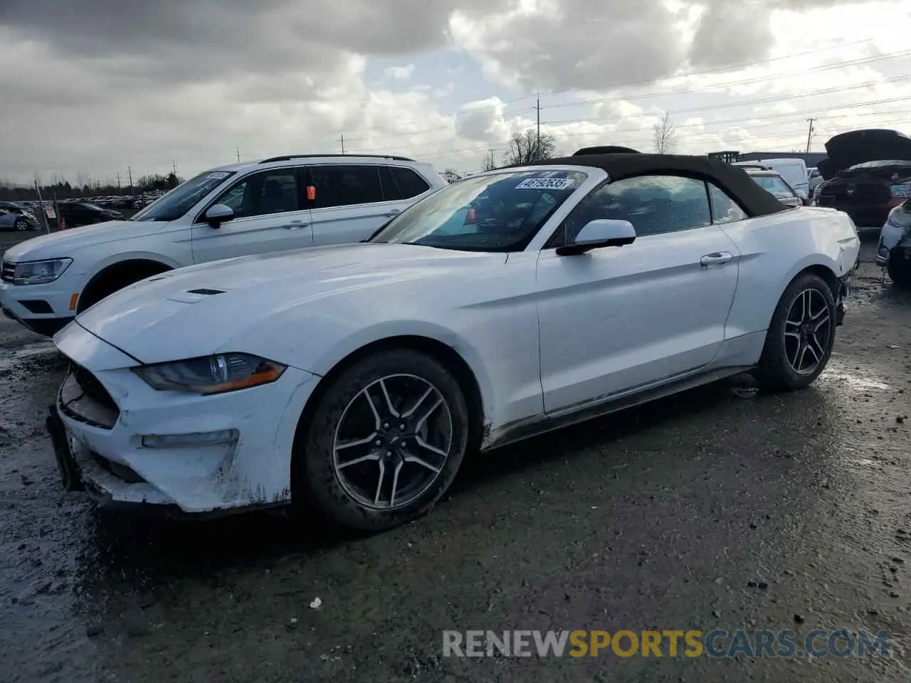 1 Photograph of a damaged car 1FATP8UH2K5148623 FORD ALL Models 2019
