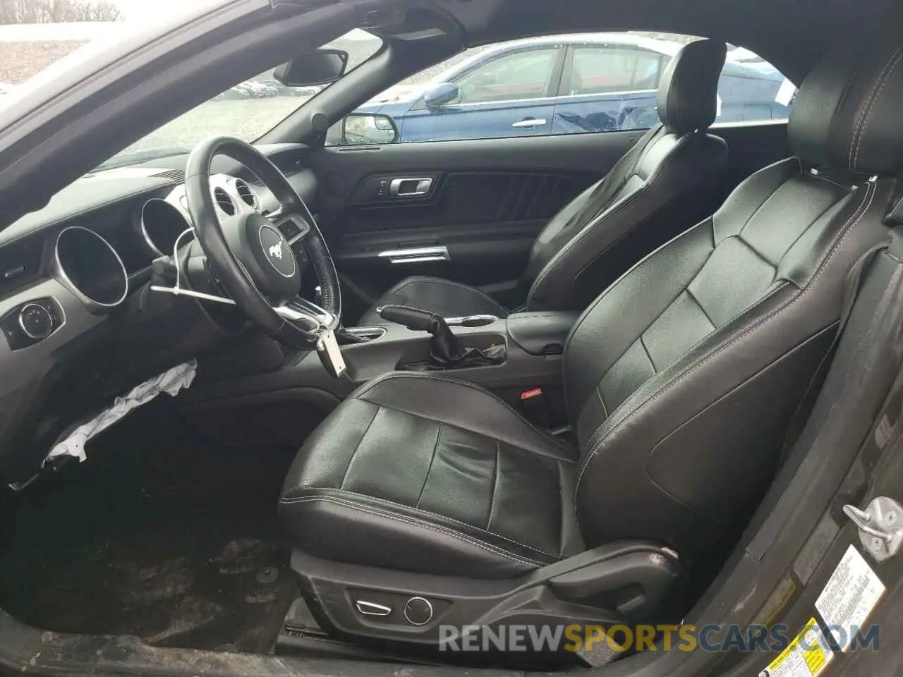 7 Photograph of a damaged car 1FATP8UH3K5149344 FORD ALL Models 2019