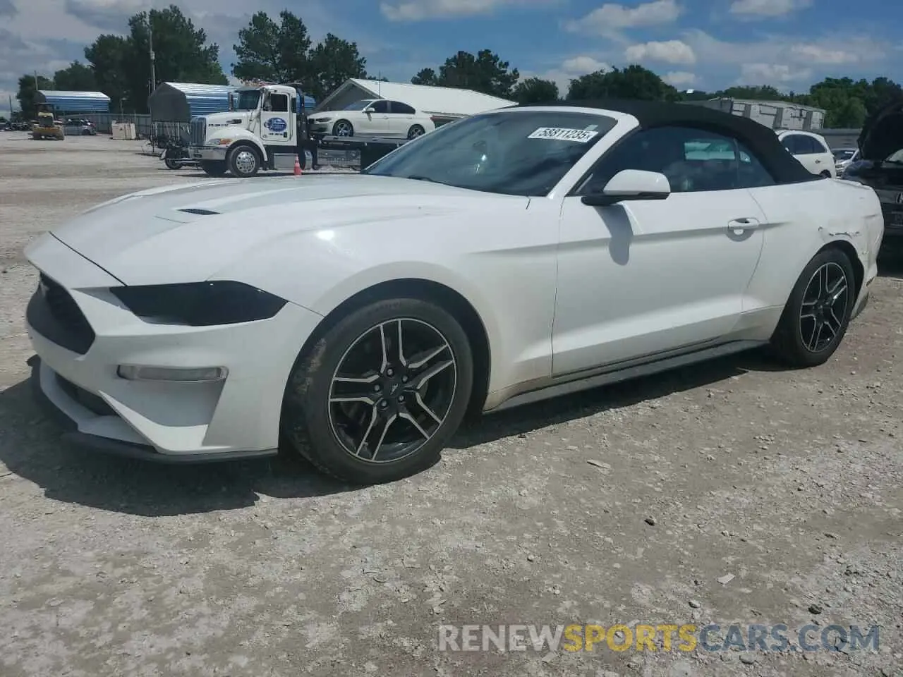 1 Photograph of a damaged car 1FATP8UH4K5170476 FORD ALL Models 2019