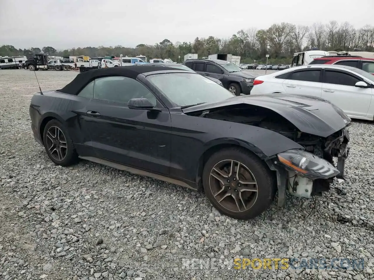 4 Photograph of a damaged car 1FATP8UH7K5109865 FORD ALL Models 2019
