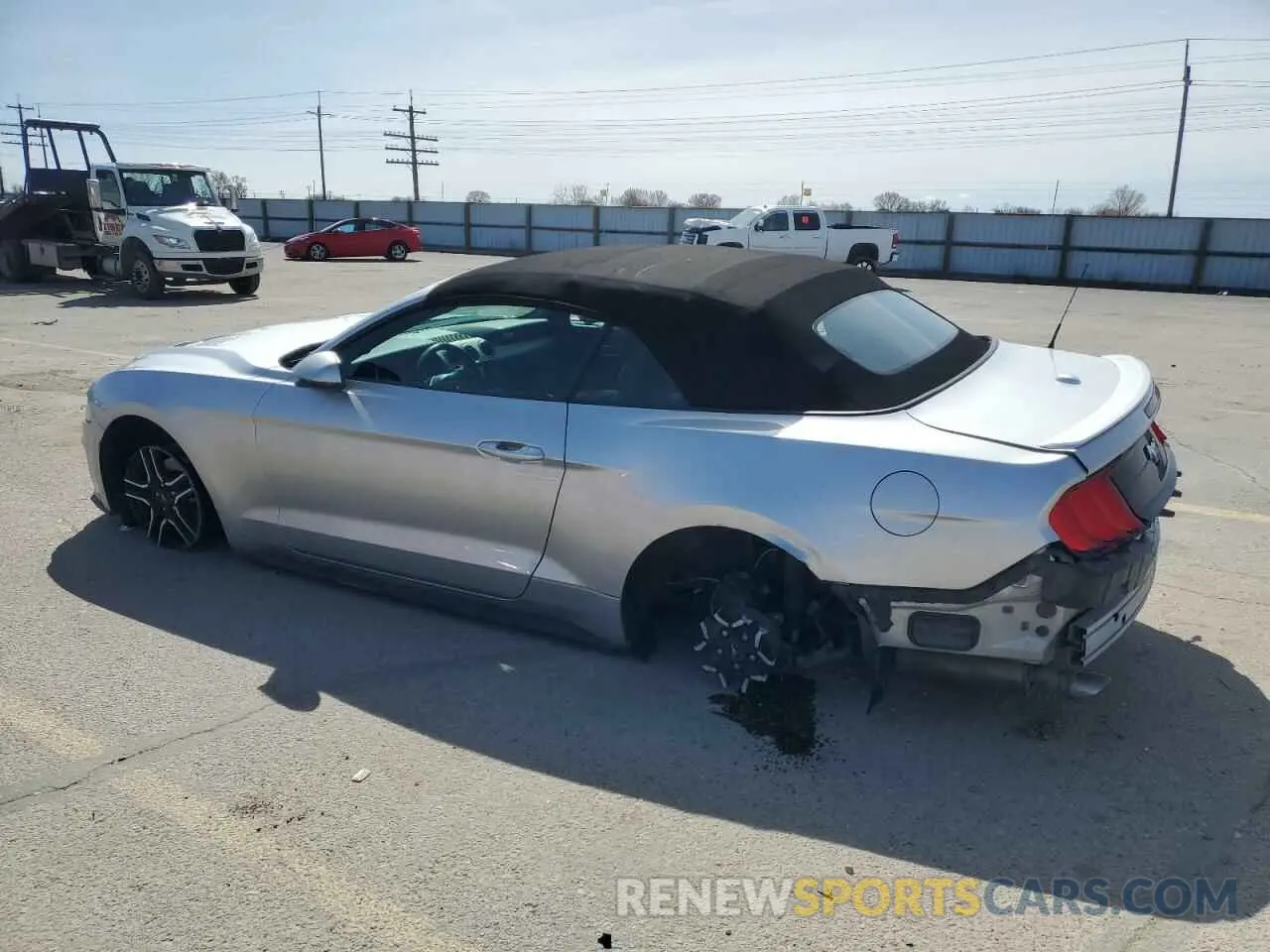 2 Photograph of a damaged car 1FATP8UH7K5151548 FORD ALL Models 2019