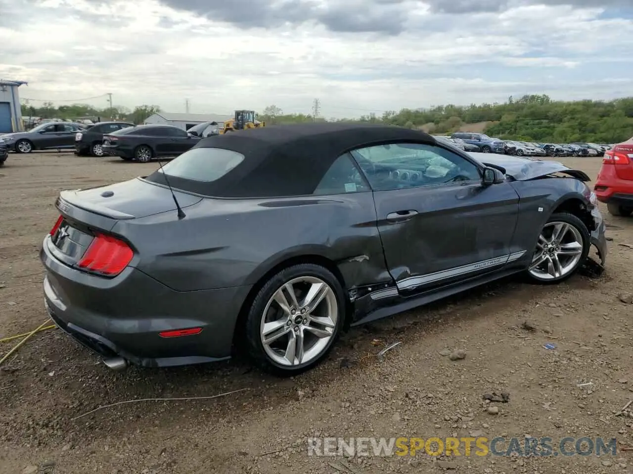 3 Photograph of a damaged car 1FATP8UH7K5176885 FORD ALL Models 2019