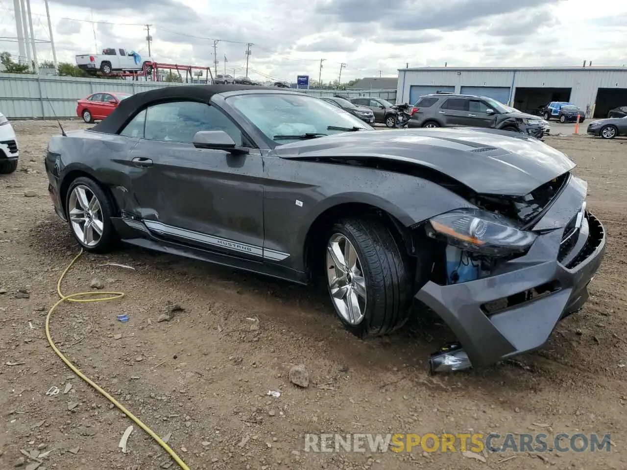 4 Photograph of a damaged car 1FATP8UH7K5176885 FORD ALL Models 2019