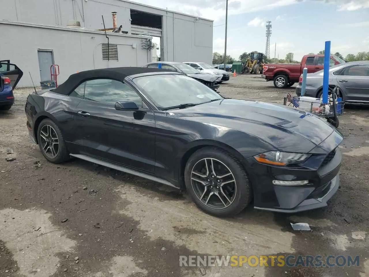 4 Photograph of a damaged car 1FATP8UH8K5163742 FORD ALL Models 2019