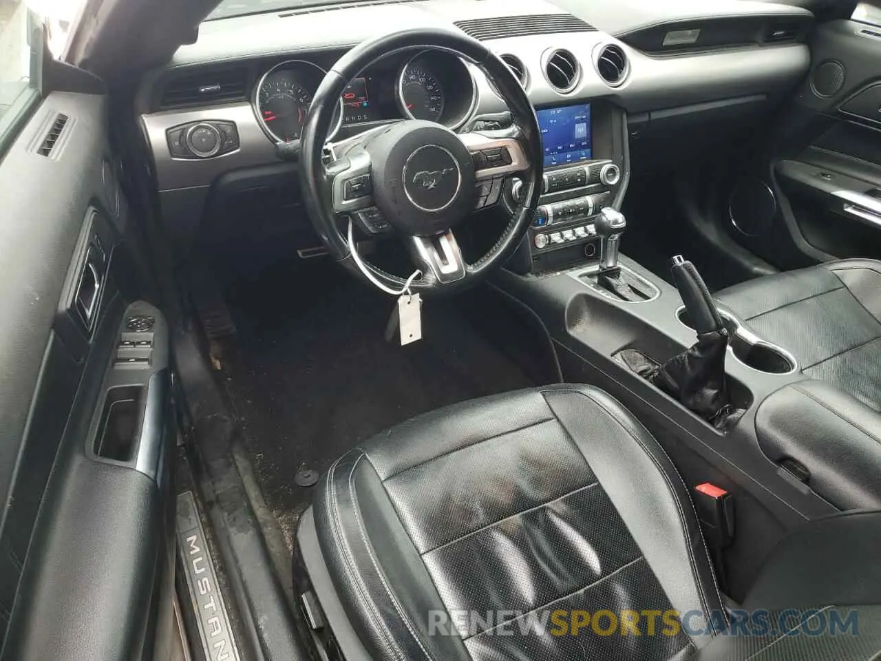 8 Photograph of a damaged car 1FATP8UH9K5115554 FORD ALL Models 2019