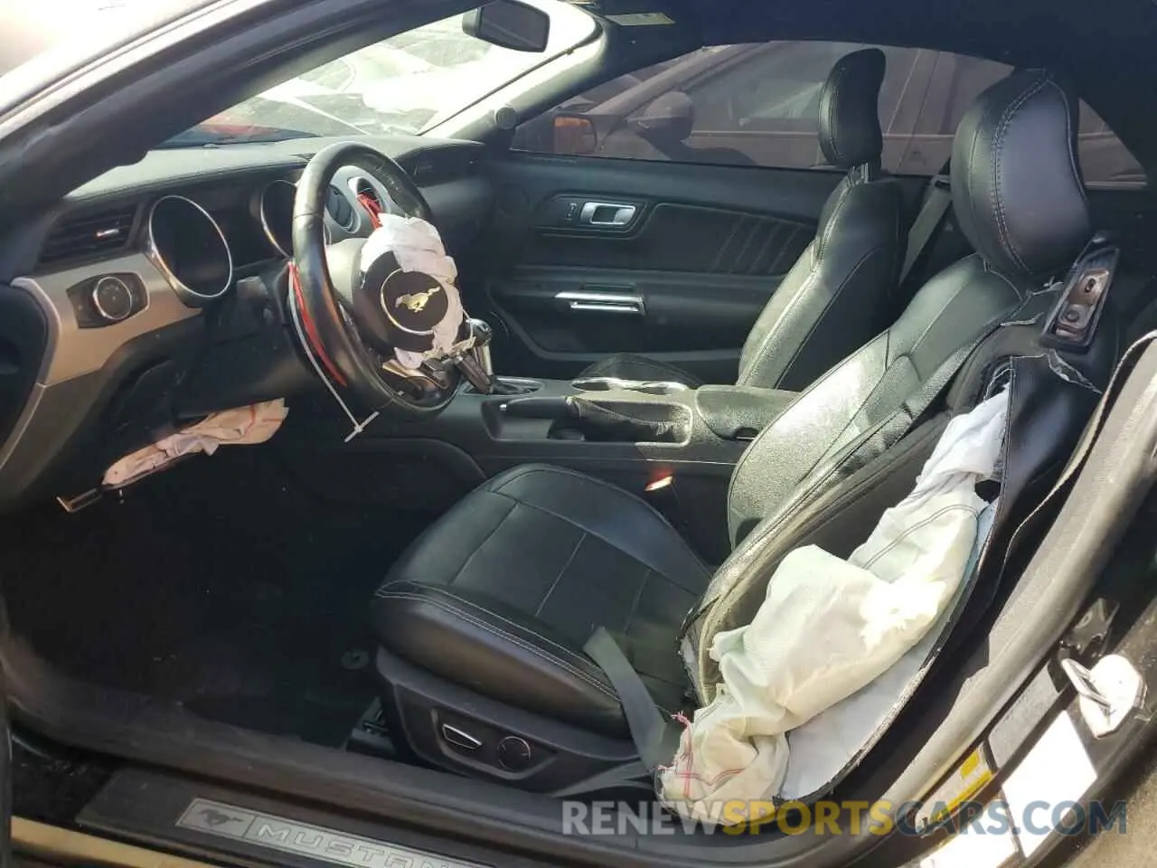 7 Photograph of a damaged car 1FATP8UH9K5182056 FORD ALL Models 2019