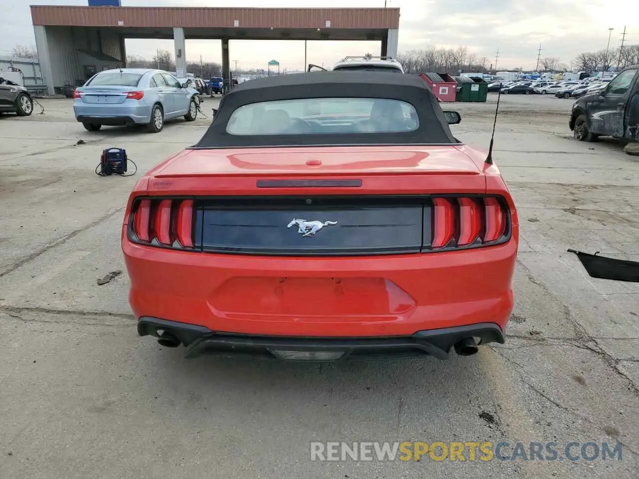6 Photograph of a damaged car 1FATP8UHXK5171101 FORD ALL Models 2019