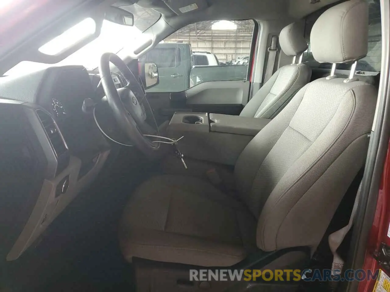 7 Photograph of a damaged car 1FTMF1C52KKF10340 FORD All Models 2019