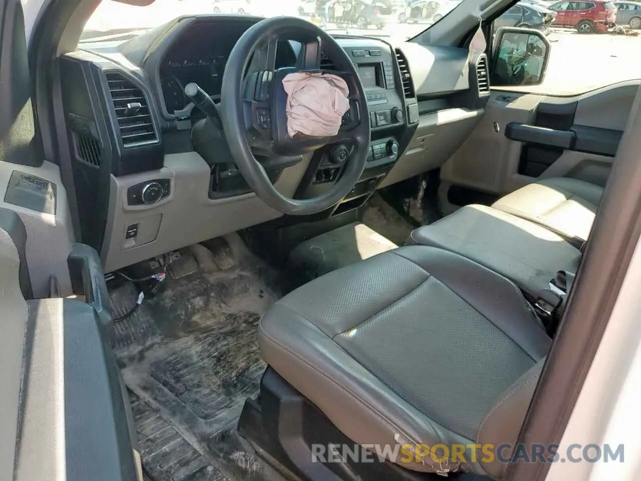 8 Photograph of a damaged car 1FTMF1C53KKE51556 FORD All Models 2019