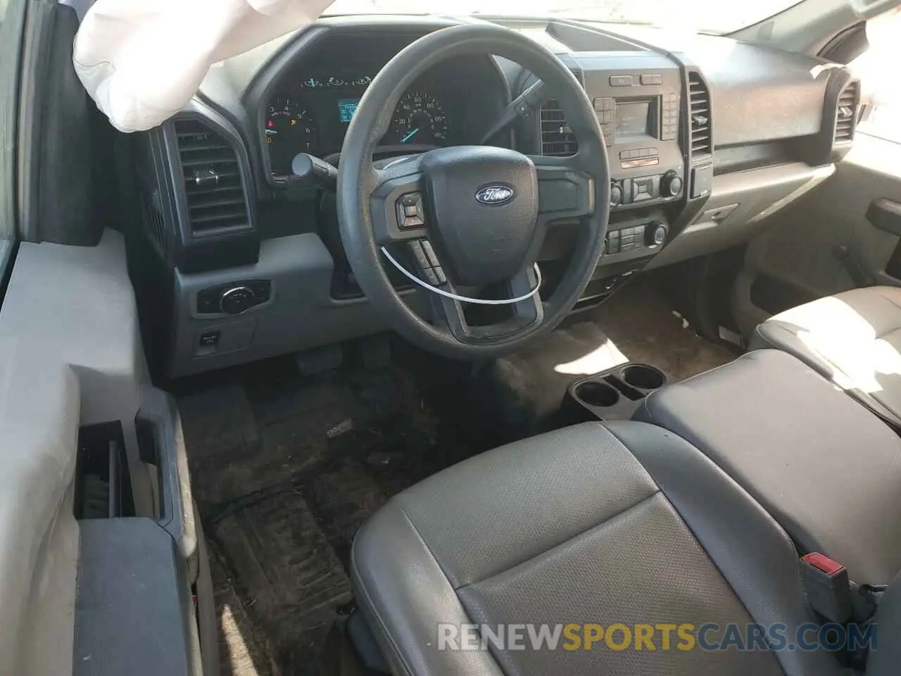 8 Photograph of a damaged car 1FTMF1C55KKD15882 FORD All Models 2019