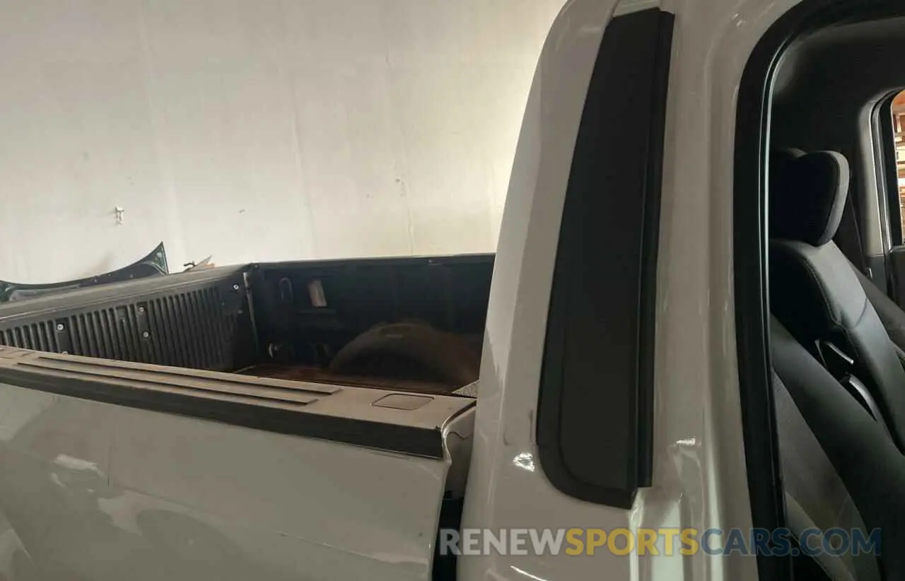 6 Photograph of a damaged car 1FTMF1C56KKD92972 FORD All Models 2019