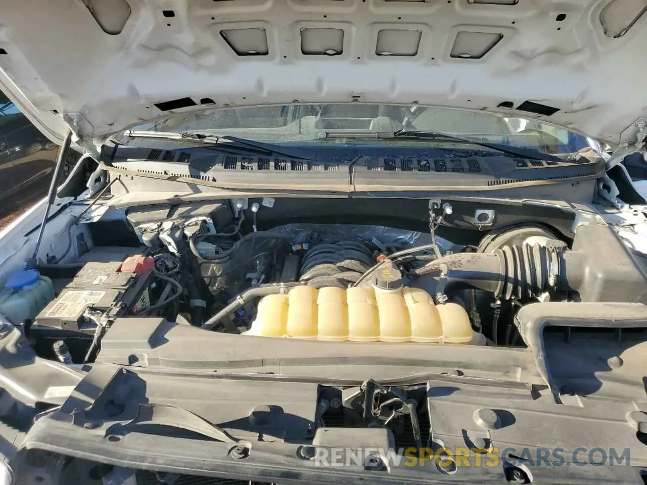 11 Photograph of a damaged car 1FTMF1C5XKKD39062 FORD All Models 2019