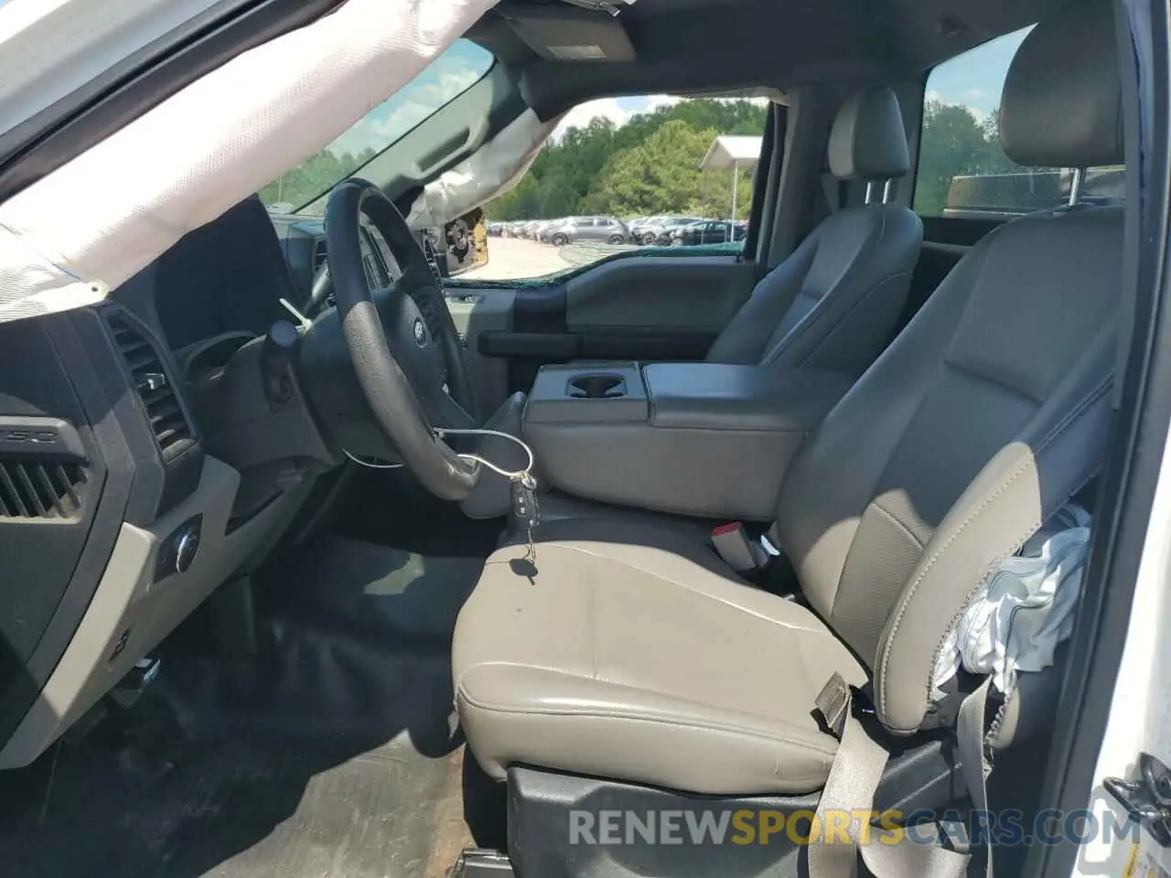 7 Photograph of a damaged car 1FTMF1CB2KKC01067 FORD All Models 2019