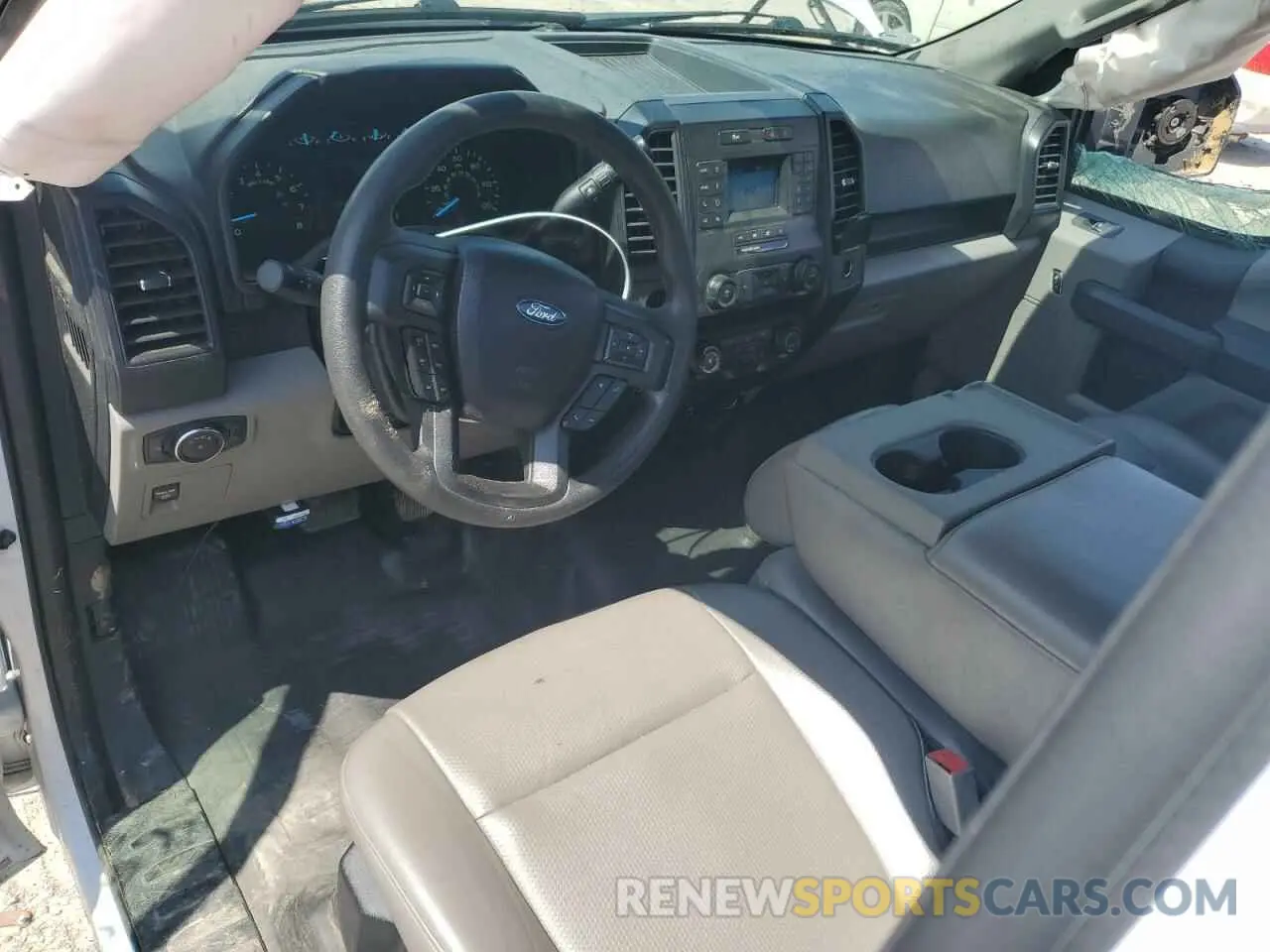 8 Photograph of a damaged car 1FTMF1CB2KKC01067 FORD All Models 2019