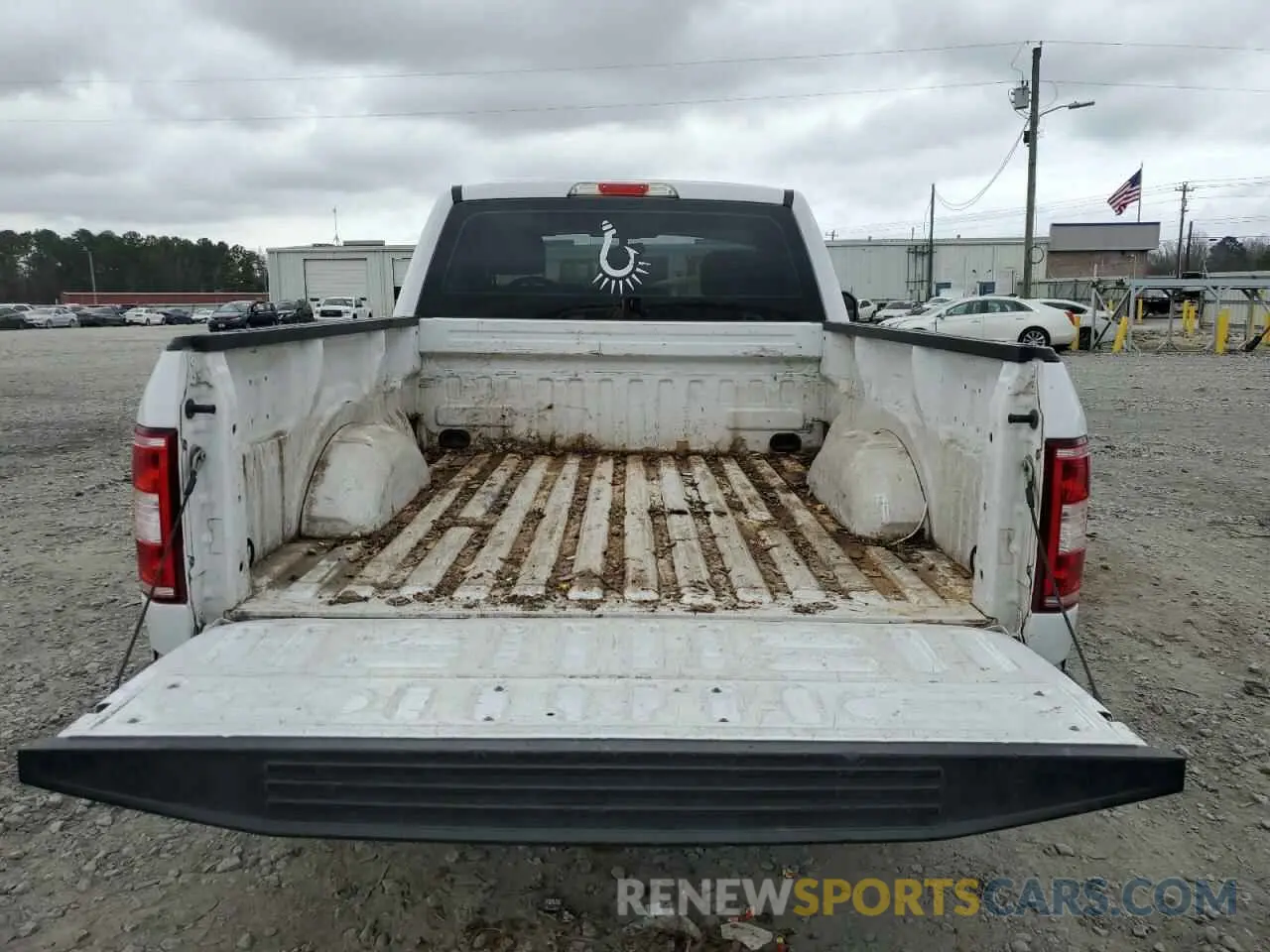 10 Photograph of a damaged car 1FTMF1CB3KKC57891 FORD All Models 2019