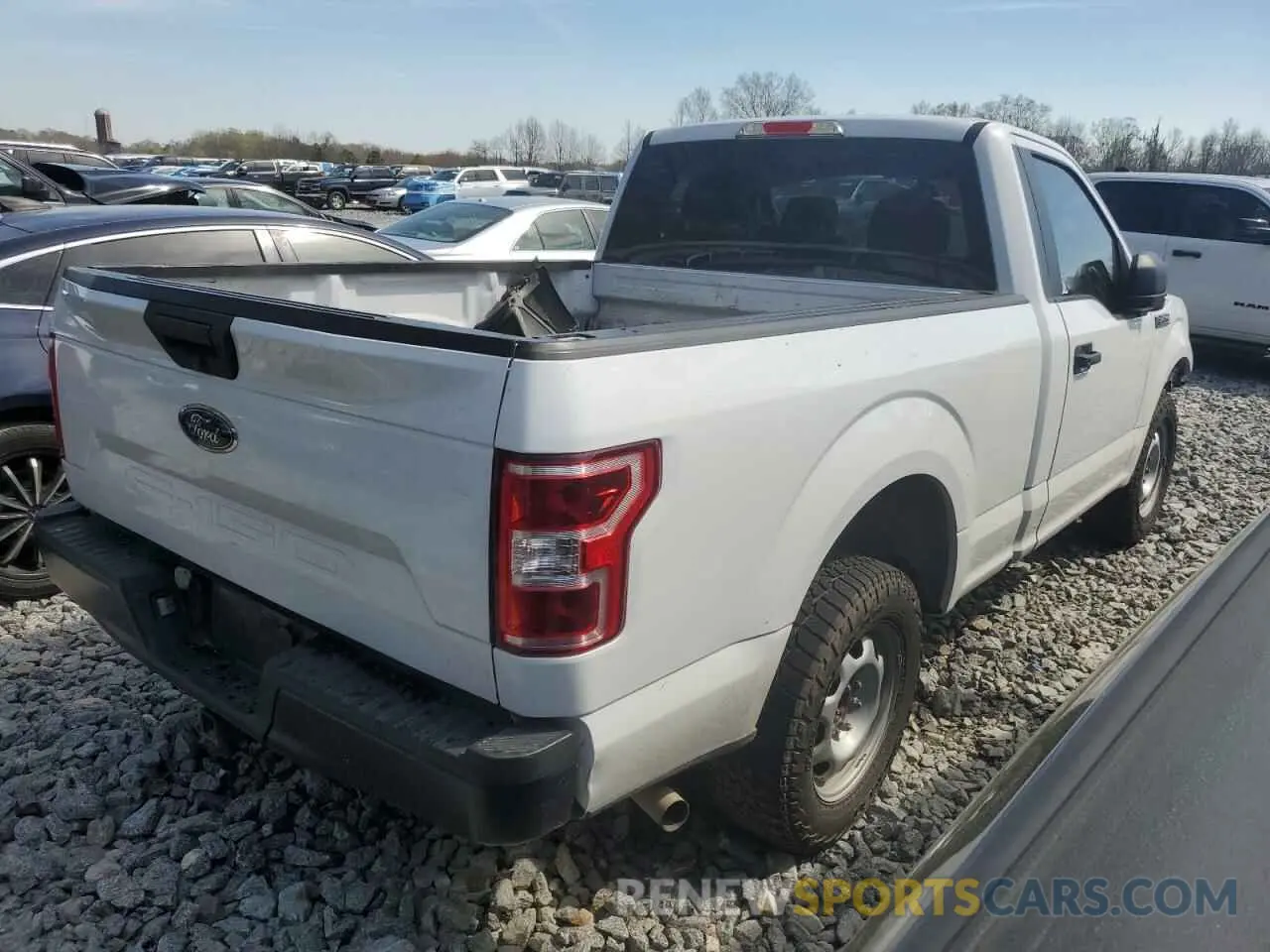 3 Photograph of a damaged car 1FTMF1CB3KKC57891 FORD All Models 2019