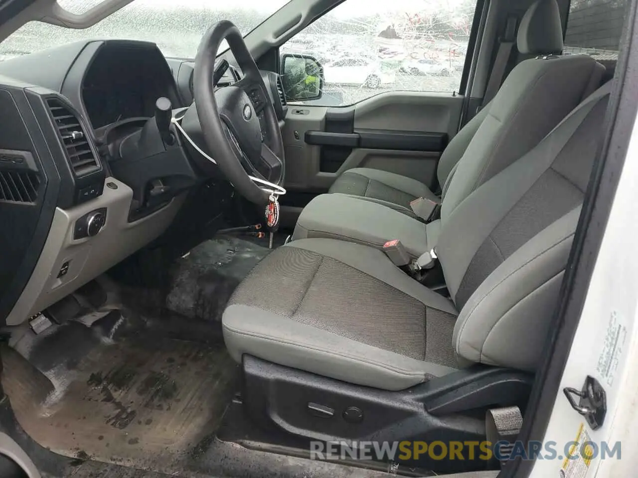 7 Photograph of a damaged car 1FTMF1CB4KKD65534 FORD All Models 2019