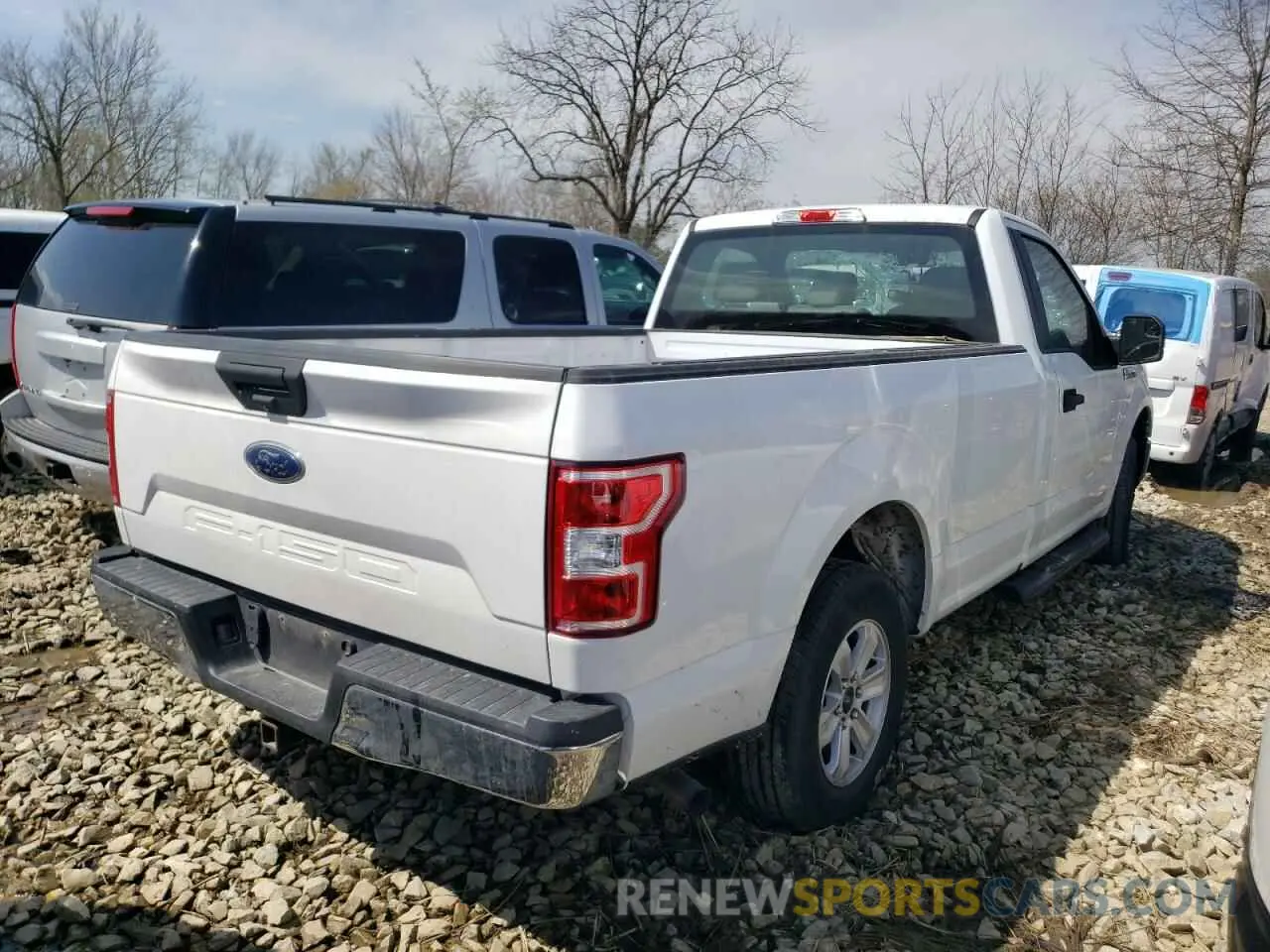 3 Photograph of a damaged car 1FTMF1CB5KKC01449 FORD All Models 2019