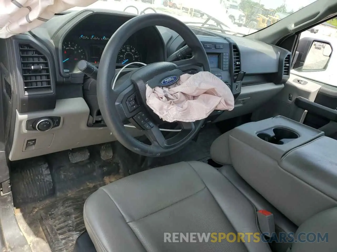 8 Photograph of a damaged car 1FTMF1CB5KKC06909 FORD All Models 2019