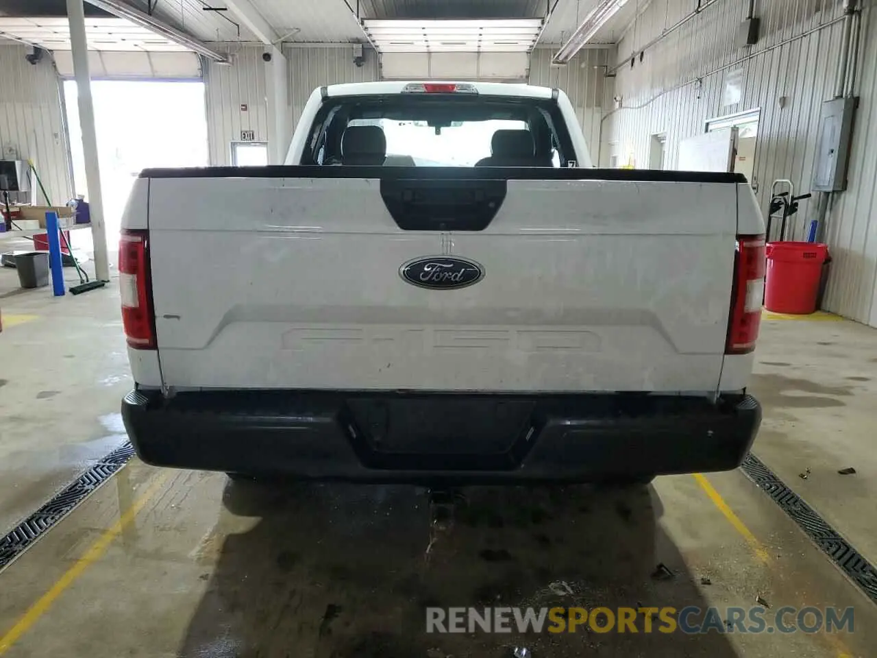 6 Photograph of a damaged car 1FTMF1CB5KKE68610 FORD All Models 2019