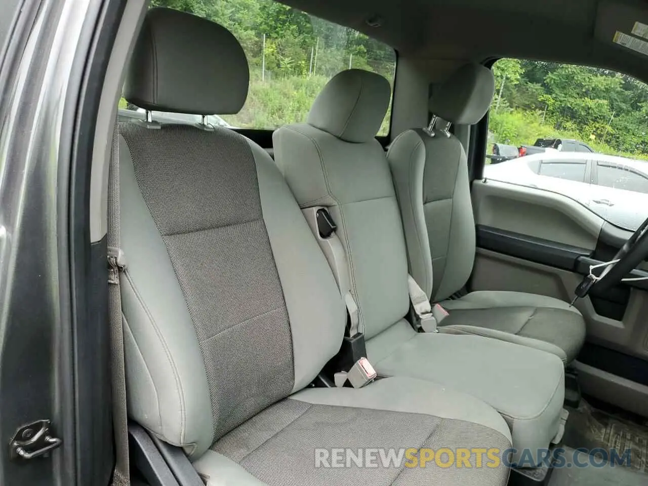 10 Photograph of a damaged car 1FTMF1CB6KKC82803 FORD All Models 2019