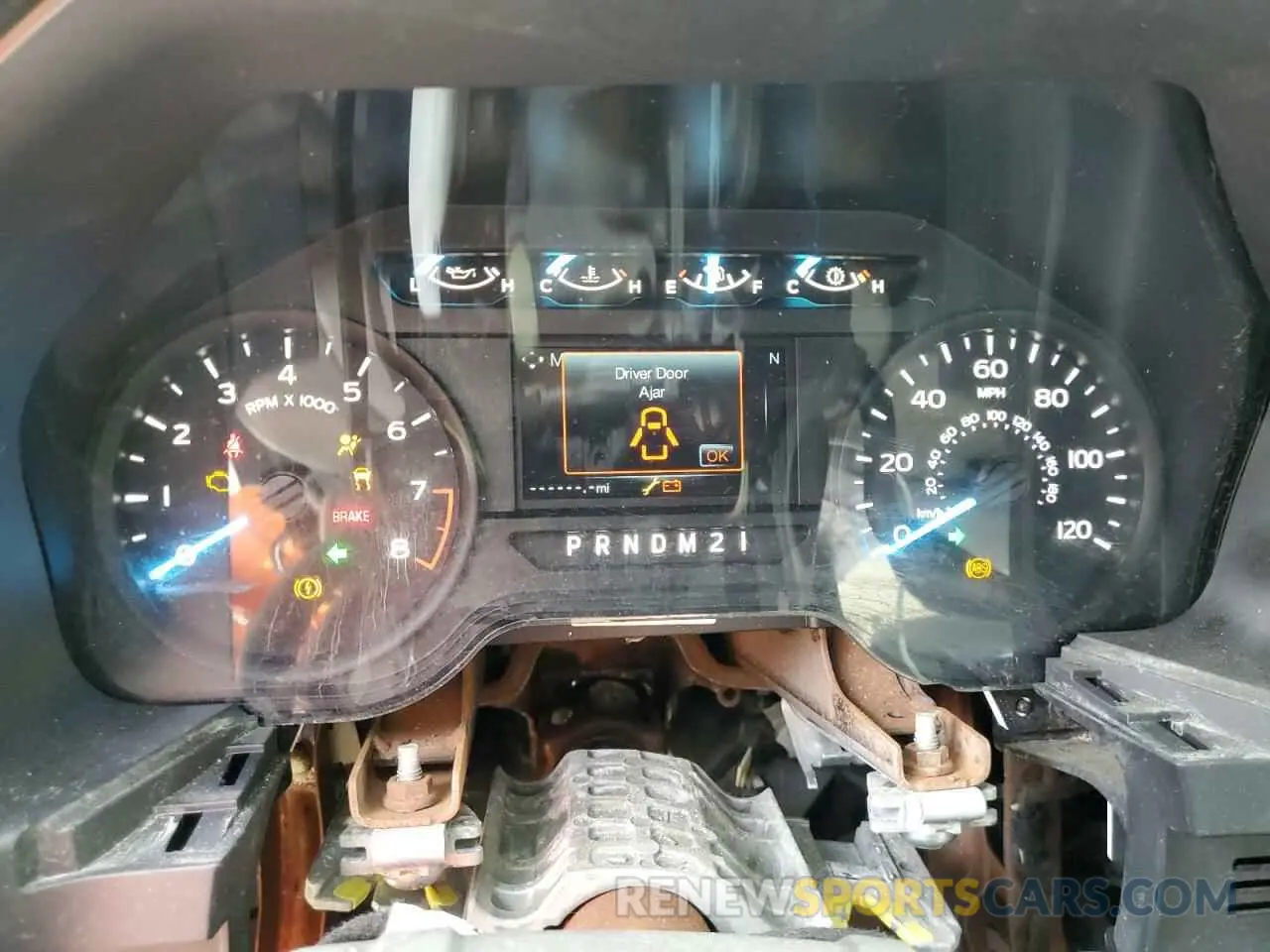 9 Photograph of a damaged car 1FTMF1CB7KKC65587 FORD All Models 2019