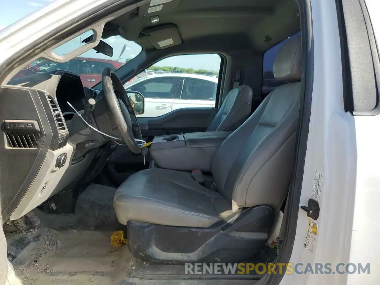 7 Photograph of a damaged car 1FTMF1CB9KKD48163 FORD All Models 2019