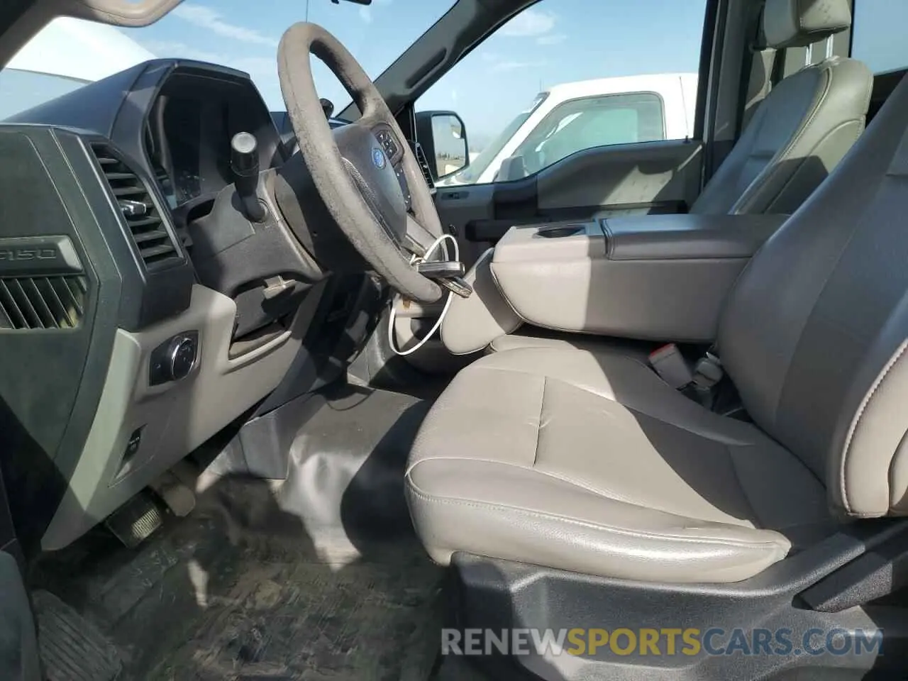 7 Photograph of a damaged car 1FTMF1CBXKKE81496 FORD All Models 2019