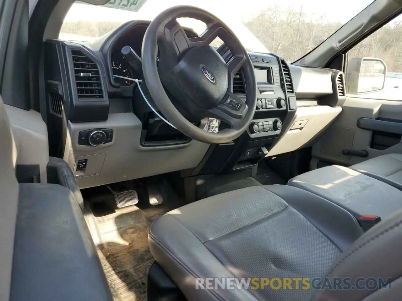 8 Photograph of a damaged car 1FTMF1EB6KKD16218 FORD All Models 2019