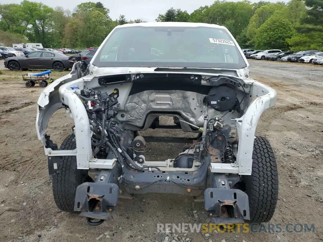 5 Photograph of a damaged car 1FTMF1EP3KKC92729 FORD All Models 2019