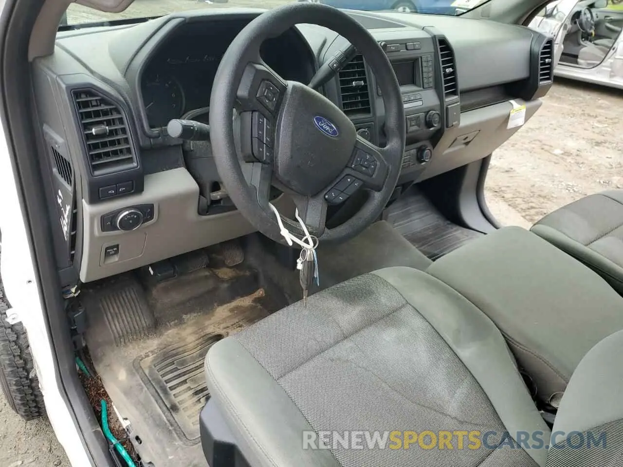 8 Photograph of a damaged car 1FTMF1EP3KKC92729 FORD All Models 2019