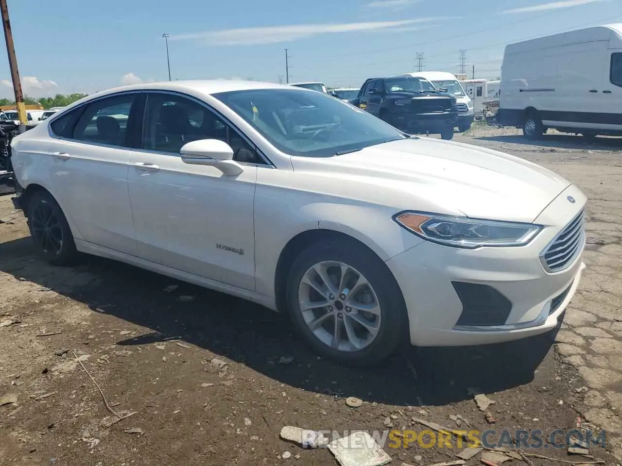 4 Photograph of a damaged car 3FA6P0MU2KR169075 FORD ALL Models 2019