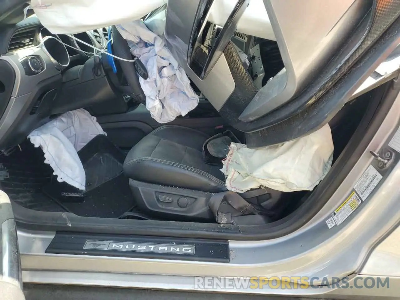 7 Photograph of a damaged car 1FA6P8TH8L5132118 FORD ALL Models 2020