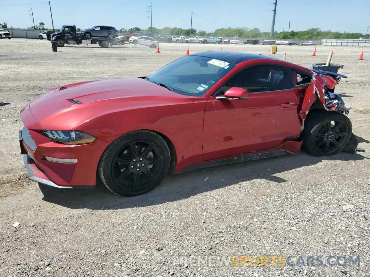 1 Photograph of a damaged car 1FA6P8THXL5135635 FORD ALL Models 2020