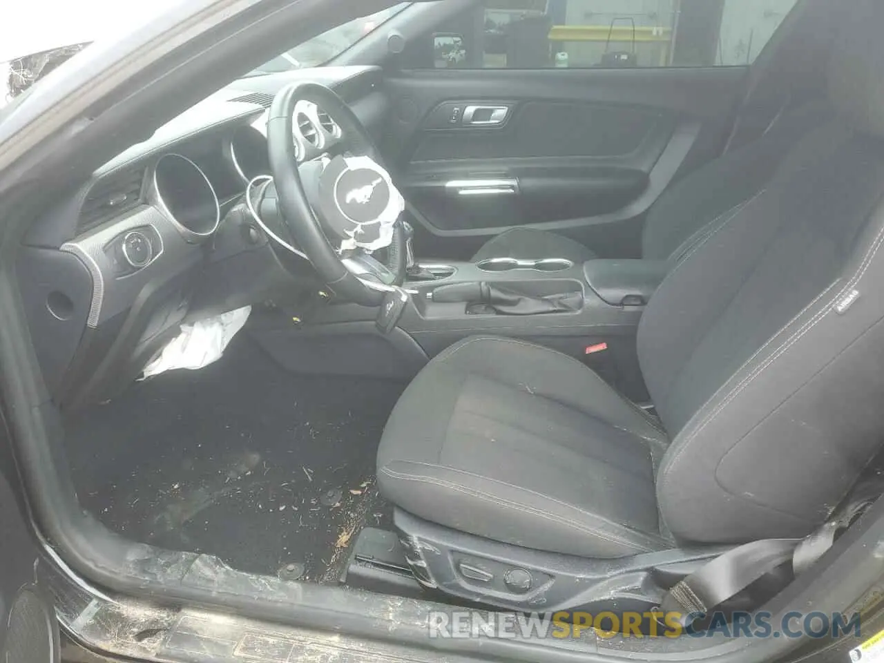 7 Photograph of a damaged car 1FA6P8THXL5167016 FORD ALL Models 2020