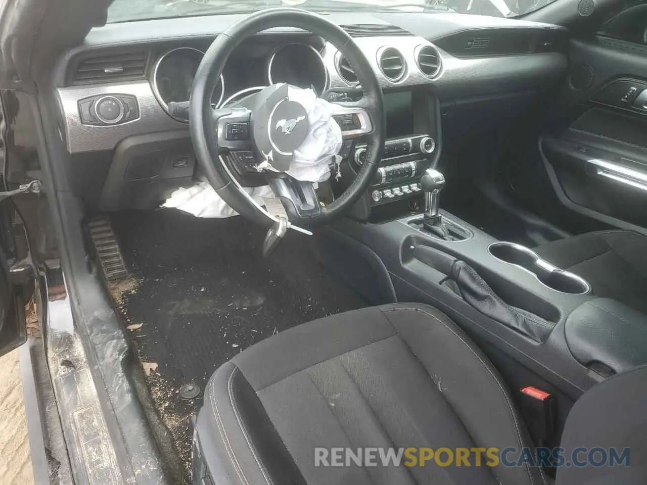 8 Photograph of a damaged car 1FA6P8THXL5167016 FORD ALL Models 2020