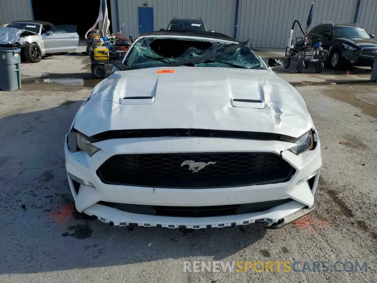 5 Photograph of a damaged car 1FATP8UH0L5106632 FORD ALL Models 2020