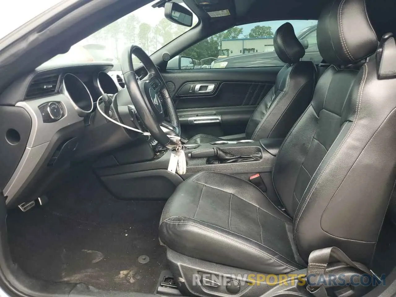 7 Photograph of a damaged car 1FATP8UH0L5139162 FORD ALL Models 2020